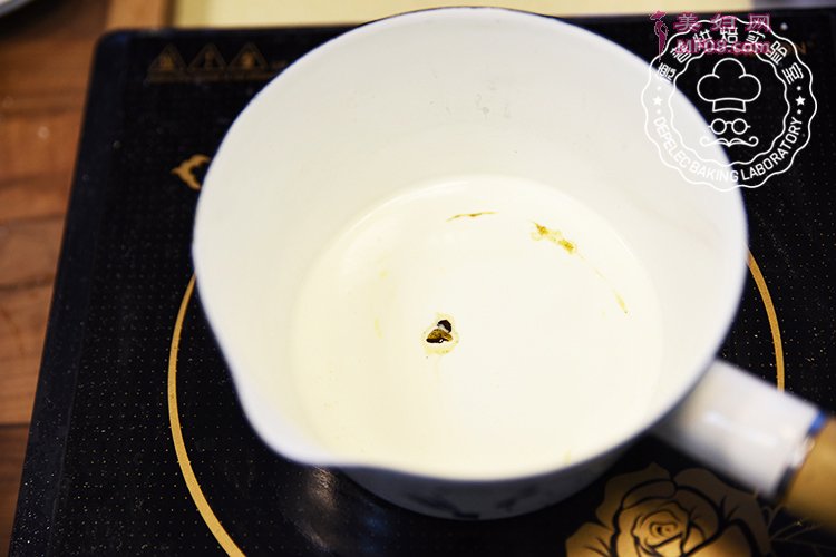 覆盆子巧克力慕斯怎么做好吃 家常覆盆子巧克力慕斯的做法