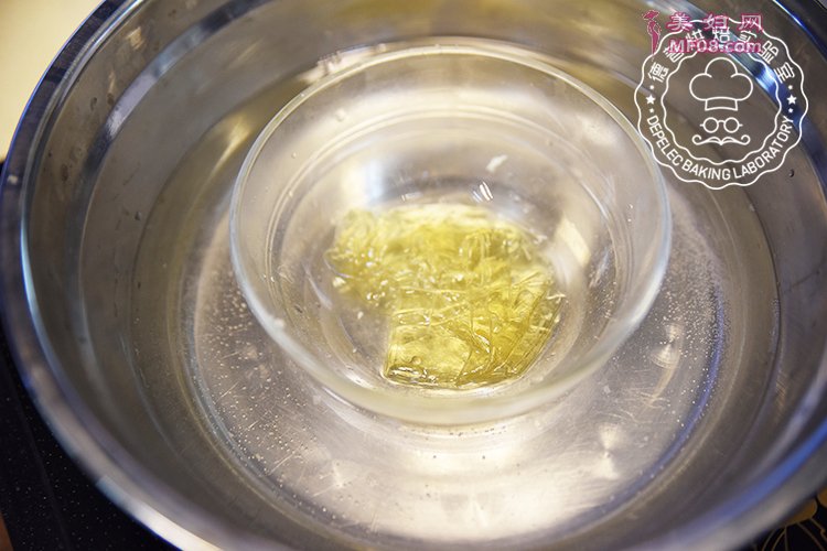 覆盆子巧克力慕斯怎么做好吃 家常覆盆子巧克力慕斯的做法