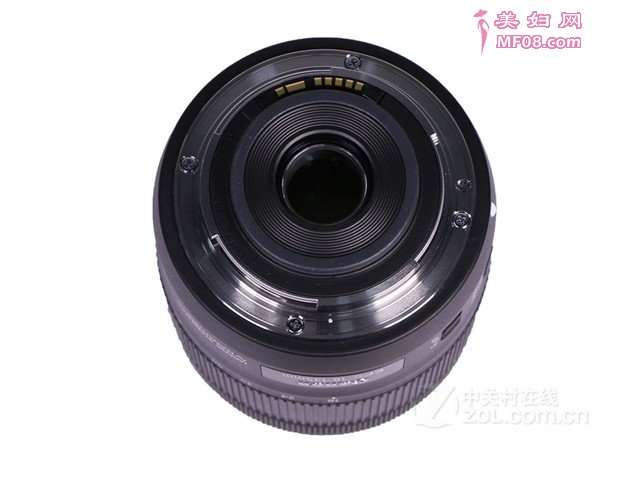 ڹѧƷ棬ȫµ18-135mm USMͷ1216ƬľƬṹͬʱ䱸һöUDƬһö澵ƬΪ֧λڵı׼佹ͷ㹻õĳƷʡԿʵĻļԵŷḻϸڱ֣ԲιȦҲý黯ЧΨÿ
