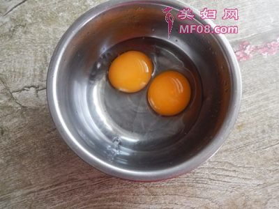 怎么做苦瓜炒鸭蛋最好吃 苦瓜炒鸭蛋怎么做好吃