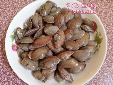 爆炒花甲怎么做好吃 家常爆炒花甲的做法