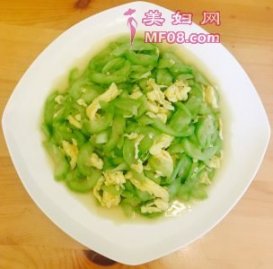 丝瓜炒鸡蛋怎么做好吃 家常丝瓜炒鸡蛋的做法
