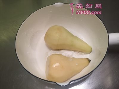 法式红酒啤梨塔最正宗的做法 家常法式红酒啤梨塔的做法