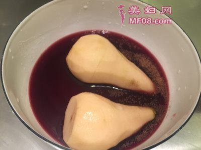 法式红酒啤梨塔最正宗的做法 家常法式红酒啤梨塔的做法