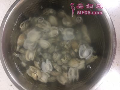 鲜香花甲最正宗的做法 家常鲜香花甲的做法