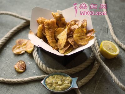 家常炸鱼土豆片的做法 炸鱼土豆片怎么做好吃