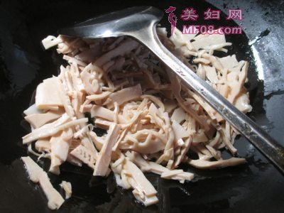 水笋烧牛肉怎么做好吃 水笋烧牛肉的家常做法