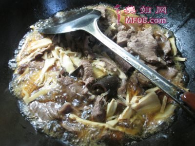 水笋烧牛肉怎么做好吃 水笋烧牛肉的家常做法