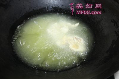 肉汁四溢炸鸡块最正宗的做法 家常肉汁四溢炸鸡块的做法