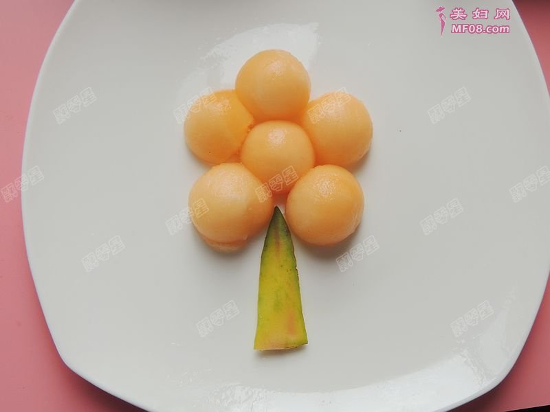 水果拼盘怎么做好吃 水果拼盘最正宗的做法
