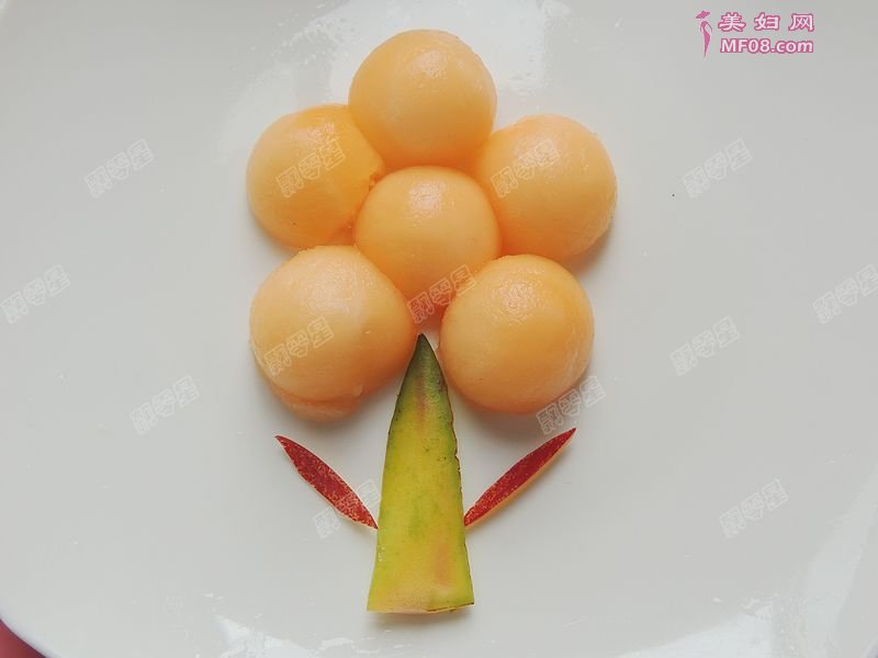 水果拼盘怎么做好吃 水果拼盘最正宗的做法