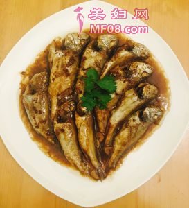 焖鱼怎么做好吃 家常焖鱼的做法