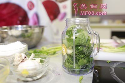 夏日越南明虾沙拉卷怎么做好吃 家常夏日越南明虾沙拉卷的做法