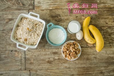 香蕉燕麦能量棒怎么做 香蕉燕麦能量棒的做法