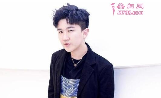 张大大呼吁抵制网络暴力 不少艺人因此得抑郁症