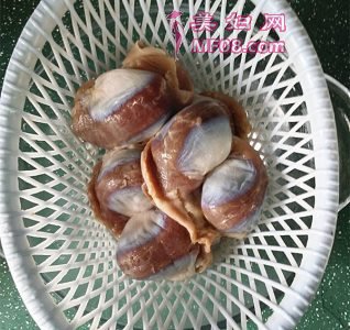 香辣鸭胗怎么做好吃 家常香辣鸭胗的做法