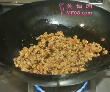 肉末黄瓜钱最正宗的做法 家常肉末黄瓜钱的做法肉末黄瓜钱