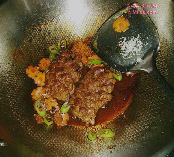 香煎鸭脯肉怎么做 香煎鸭脯肉的做法