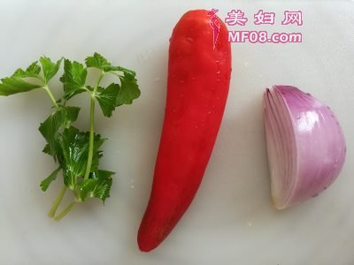 家常多汁碎牛排三明治的做法 多汁碎牛排三明治怎么做好吃