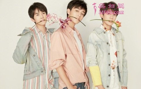 TFBOYS ݳ˿