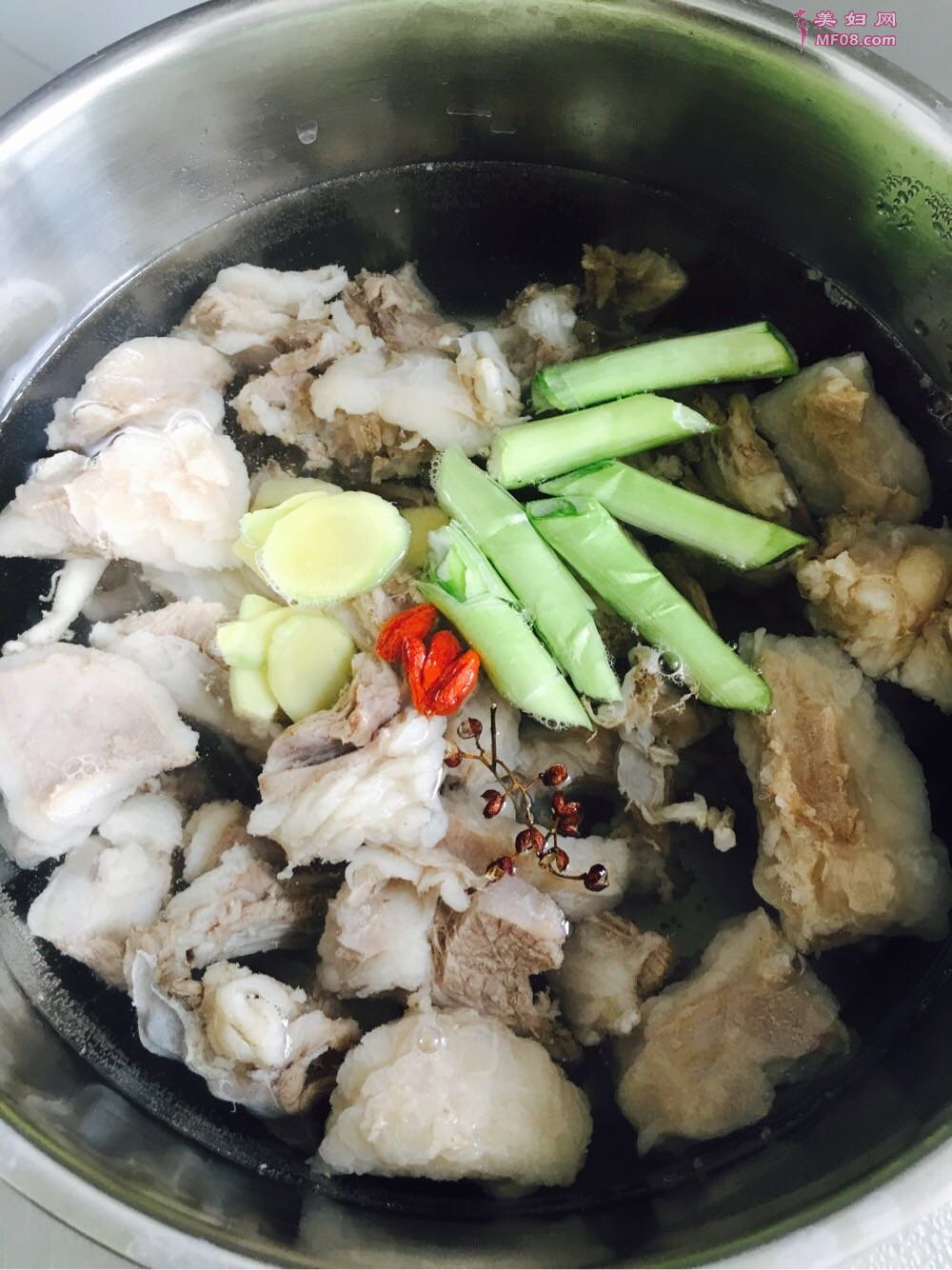 清炖羊排怎么做 清炖羊排的做法