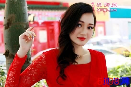 从美容美发学徒到平面模特的转型之路——模特妙妙