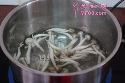 真姬菇拌通心粉最正宗的做法 家常真姬菇拌通心粉的做法