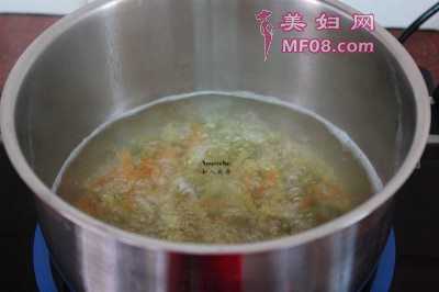真姬菇拌通心粉最正宗的做法 家常真姬菇拌通心粉的做法