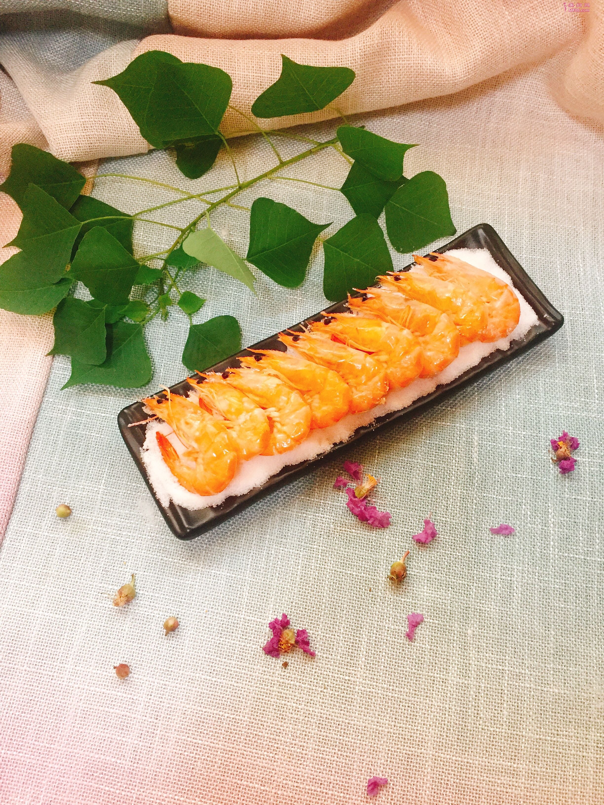 盐焗对虾怎么做 盐焗对虾的做法