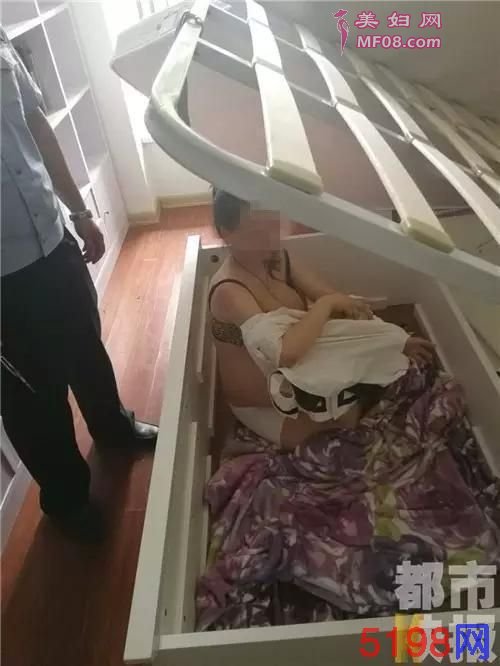 ű˴˯и 뺷иѲɾ˼