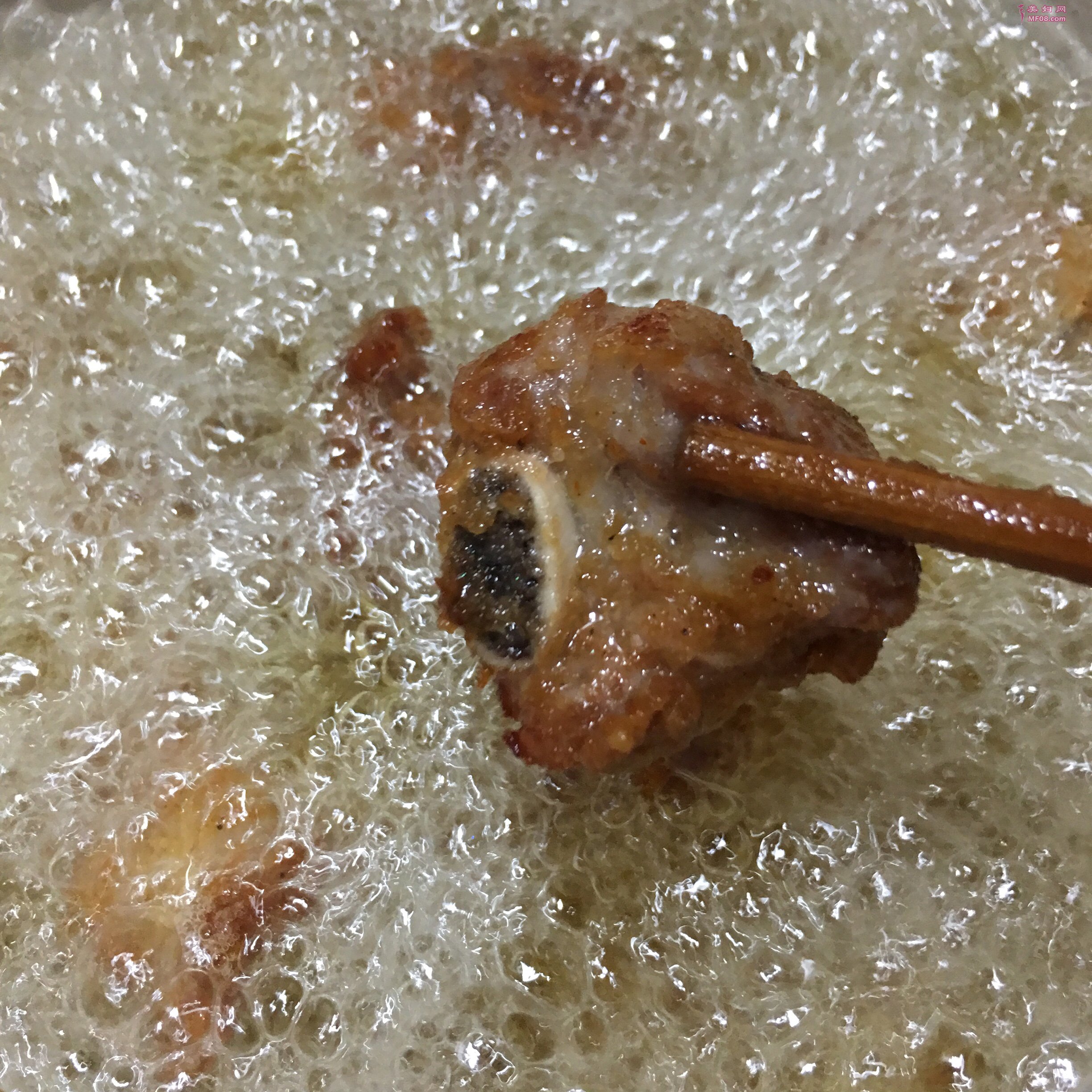 椒盐排骨怎么做 椒盐排骨的做法