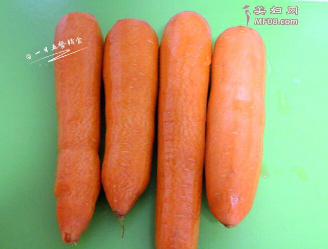 胡萝卜干最正宗的做法 家常胡萝卜干的做法