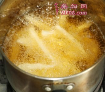 家常炸鱼薯条的做法 炸鱼薯条怎么做好吃