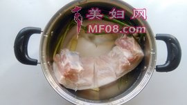 腐乳叉烧肉最正宗的做法 家常腐乳叉烧肉的做法