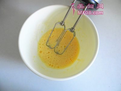 抹茶味麻薯包最正宗的做法 家常抹茶味麻薯包的做法