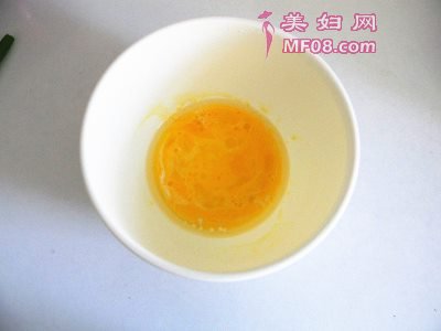 抹茶味麻薯包最正宗的做法 家常抹茶味麻薯包的做法