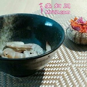 南瓜海鲜羹怎么做好吃 家常南瓜海鲜羹的做法