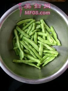 干煸豆角怎么做好吃 干煸豆角的家常做法
