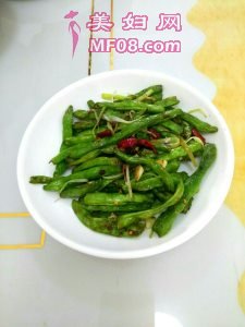 干煸豆角怎么做好吃 干煸豆角的家常做法