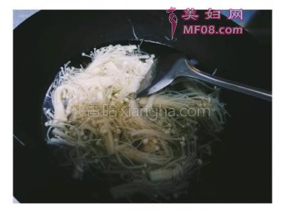 凉拌金针凉拌金针菇怎么做好吃 凉拌金针菇的家常做法菇