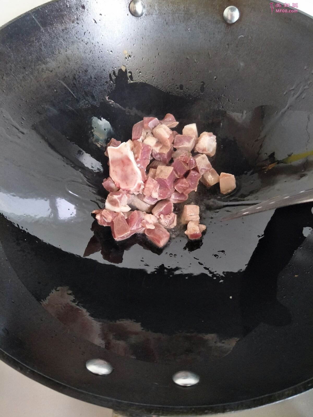 羊肉手抓饭怎么做好吃 家常羊肉手抓饭的做法