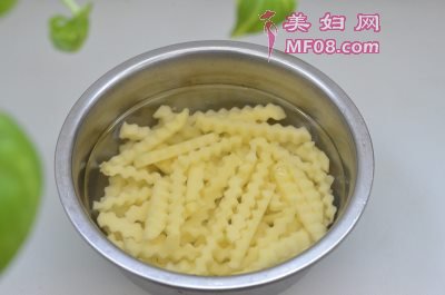 孜然狼牙土豆条怎么做 孜然狼牙土豆条的做法