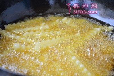 孜然狼牙土豆条怎么做 孜然狼牙土豆条的做法