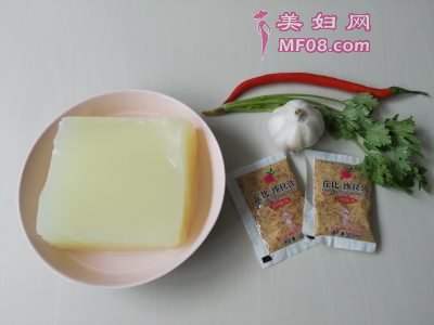 酸辣凉粉最正宗的做法 家常酸辣凉粉的做法