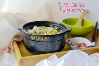 砂锅虾仁肉丝煲薯粉怎么做 砂锅虾仁肉丝煲薯粉的做法