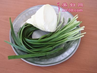 春笋炒韭菜怎么做好吃 春笋炒韭菜最正宗的做法