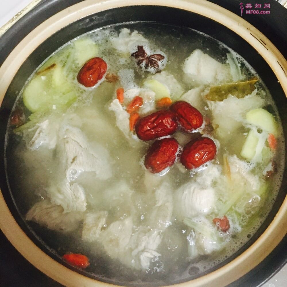 排骨山药汤最正宗的做法 家常排骨山药汤的做法