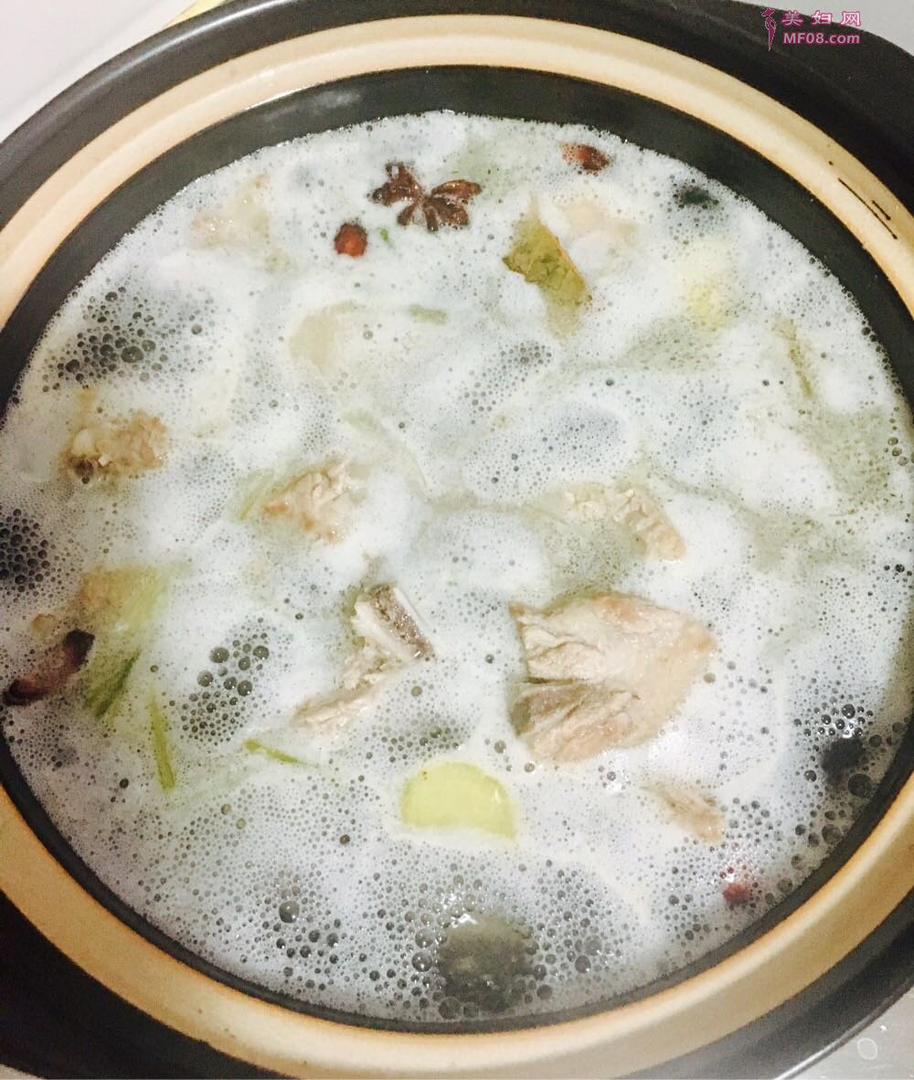 排骨山药汤最正宗的做法 家常排骨山药汤的做法