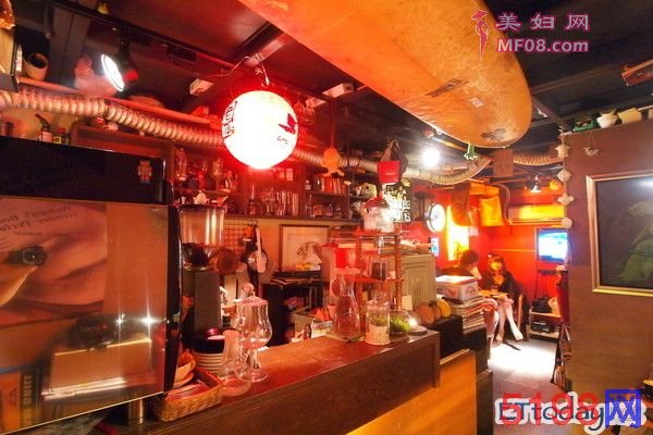 巷弄咖啡/小巧老鼠窝 卖的是「人请味」 | ETtoday