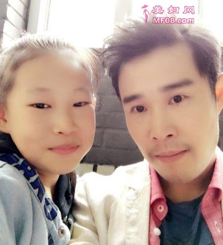 小沈阳晒16岁青涩证件照 和女儿长得简直一模一样